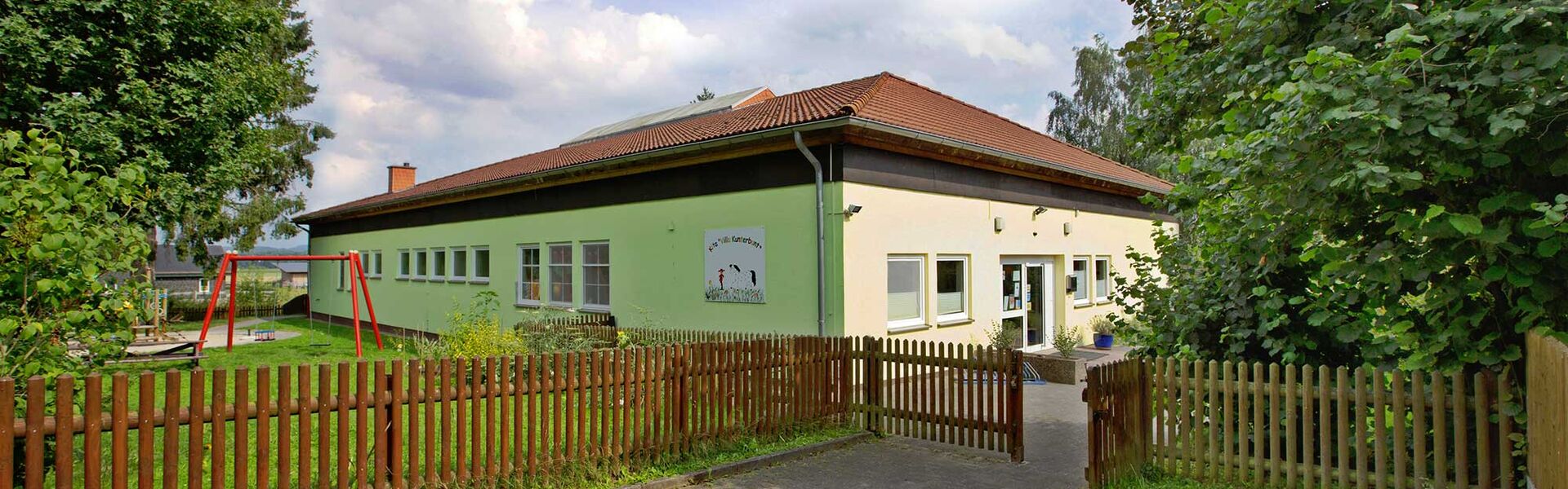 Kindertagesstätte Volkmarsen - Külte Aussnenansicht der Kindertagesstätte Volkmarsen - Külte