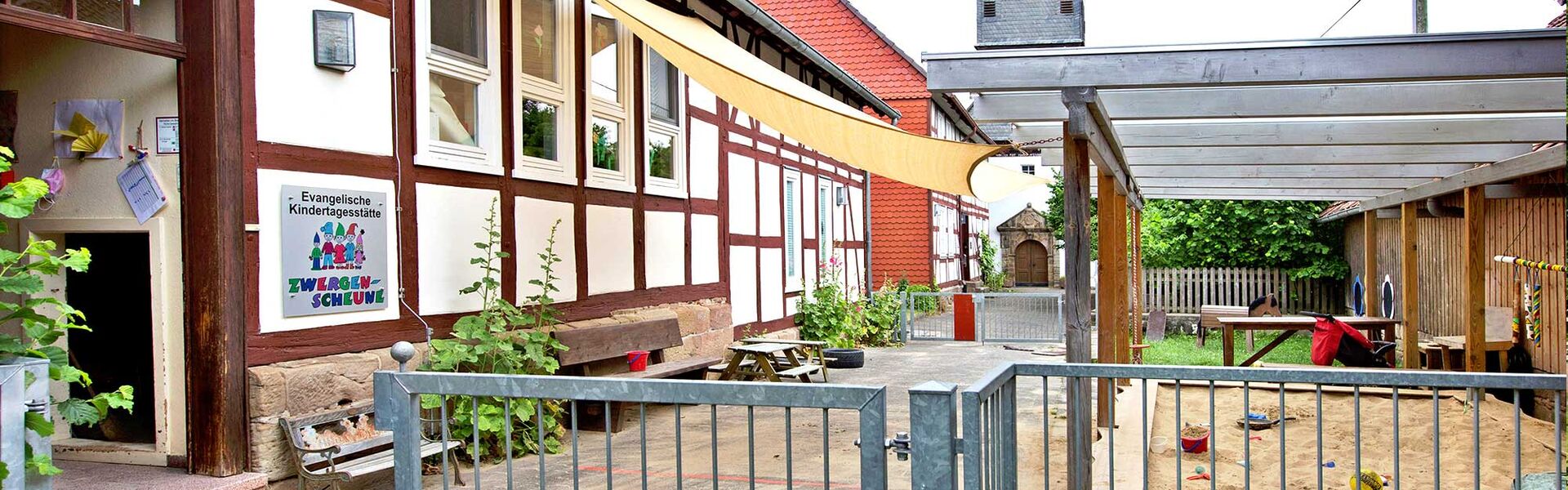 Kindertagesstätte Bad Arolsen - Schmillinghausen Außenansicht der Kindertagesstätte Bad Arolsen - Schmillinghausen